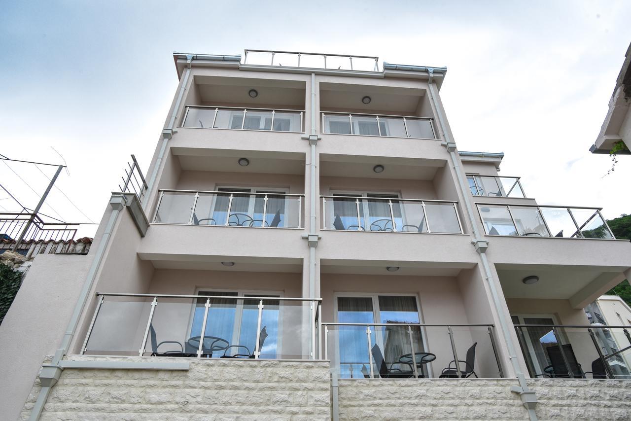 Apartment L Palace Budua Esterno foto