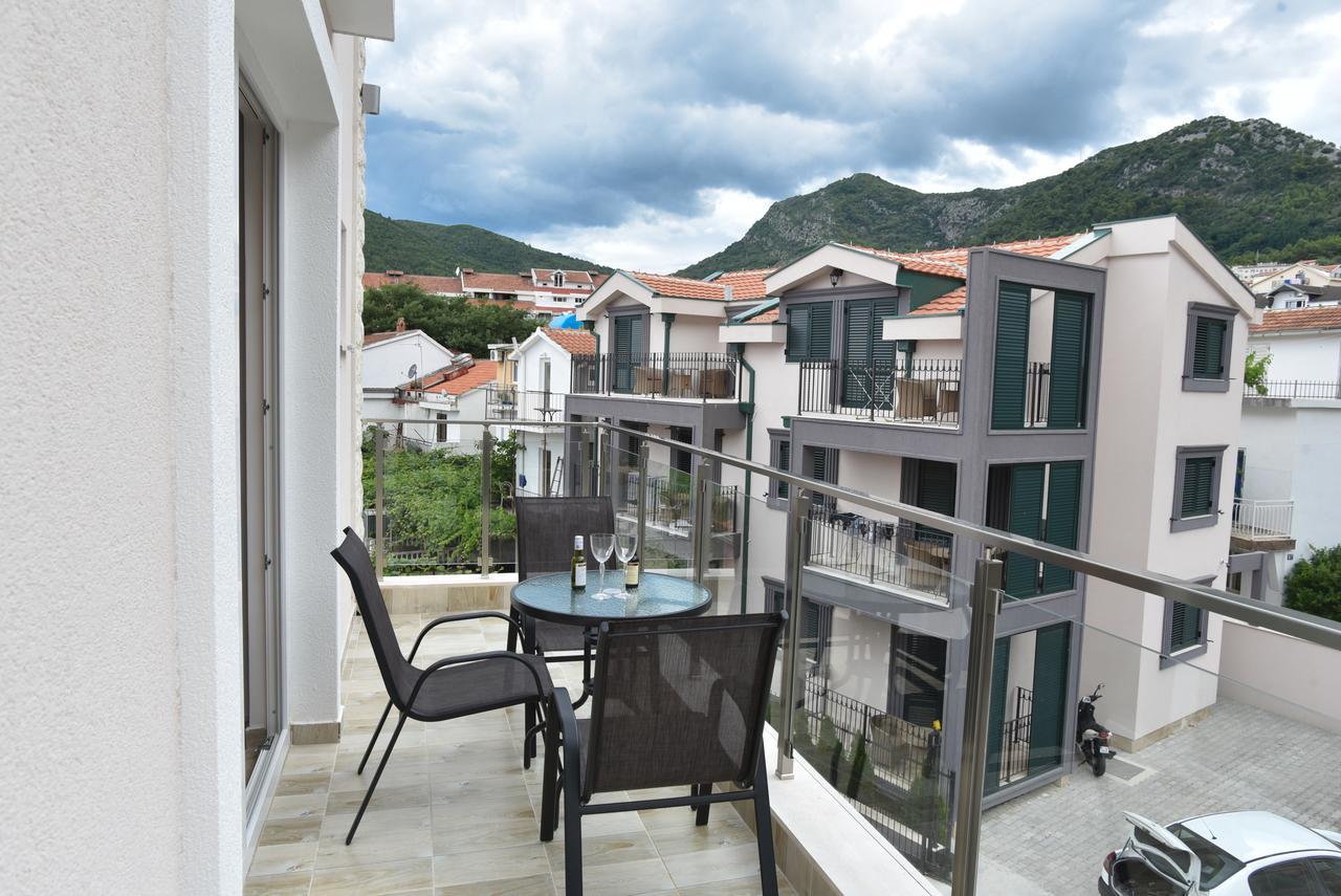 Apartment L Palace Budua Esterno foto