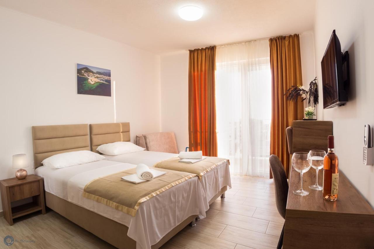 Apartment L Palace Budua Esterno foto
